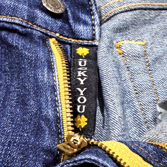 ♡ Lucky Brand Classic Rider Jeans | Blue Wash Mid-Rise Straight Cut Sz: 28 / 6 - Picture 8 of 16